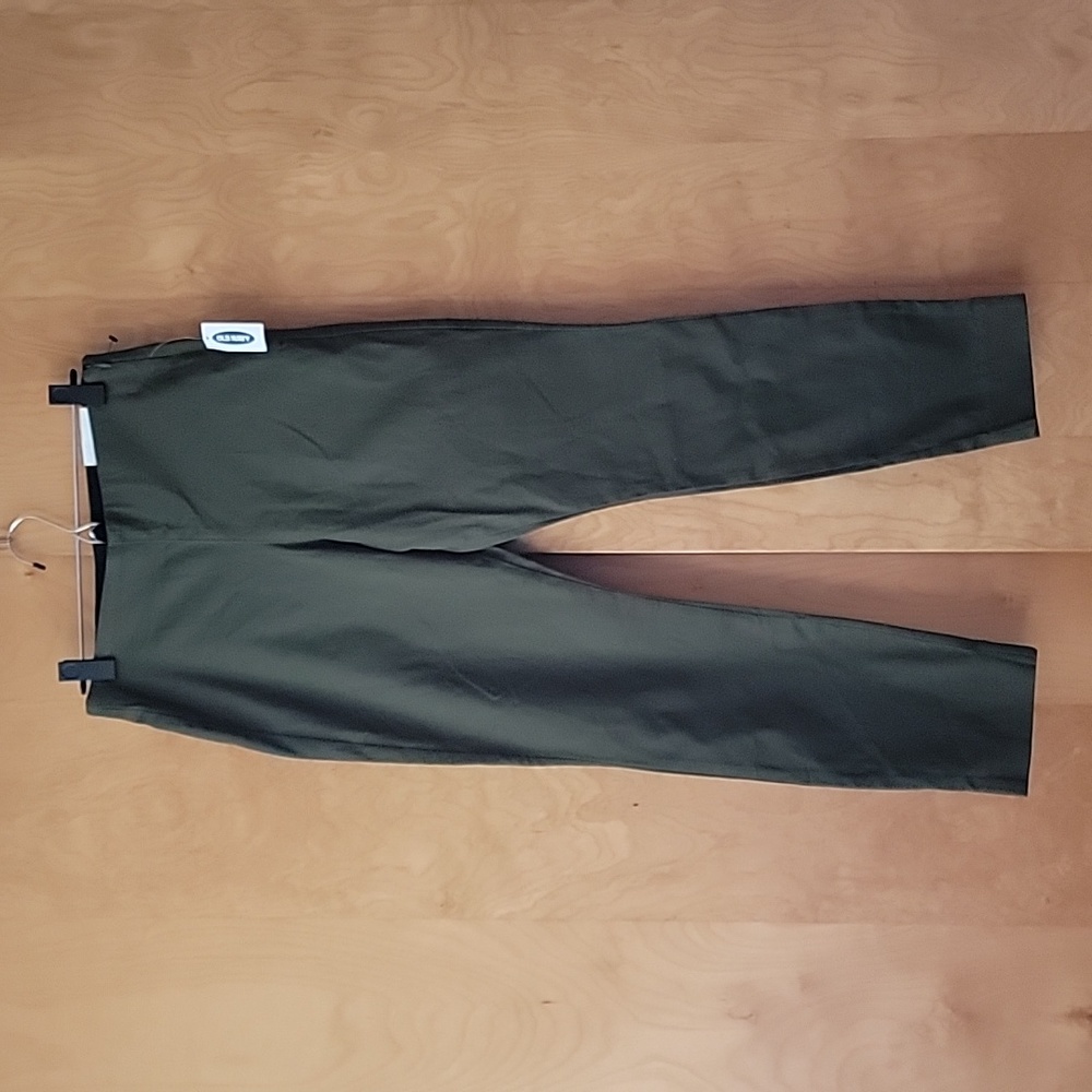Old Navy Olive Green Pull On Flat Front Pants